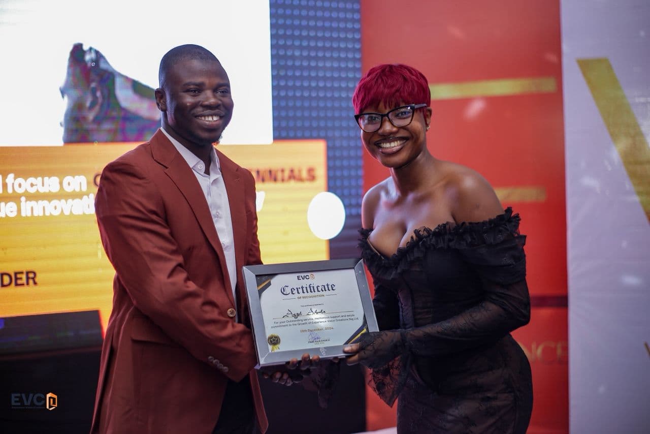 Certificate of recognition of outstanding service